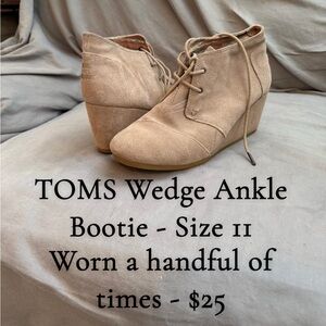 TOMS Women's Beige Wedge Ankle Booties